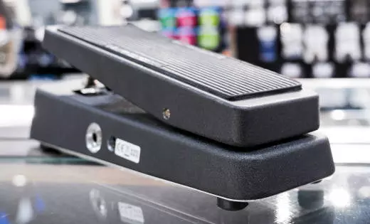 Dunlop - Cry Baby Standard Wah Pedal 2
